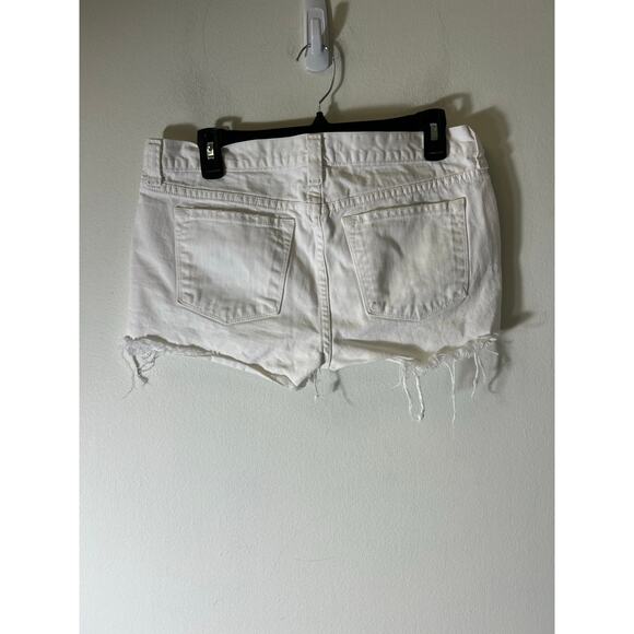 J.Brand White Short Denim Distressed Cut Off Shorts sz 28 - Picture 2 of 4